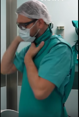 Пациент не справился с управлением и впервые за 20 лет вождения попал в аварию Пациент не справился с управлением и впервые за 20 лет вождения попал в аварию