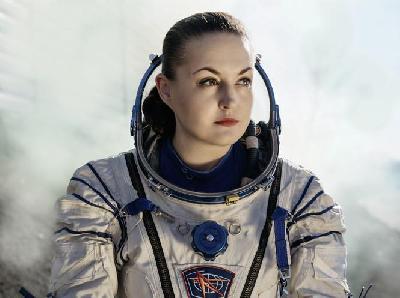 Елена Серова: «Однажды я позвонила дочери из космоса во время урока» Елена Серова: «Однажды я позвонила дочери из космоса во время урока»
